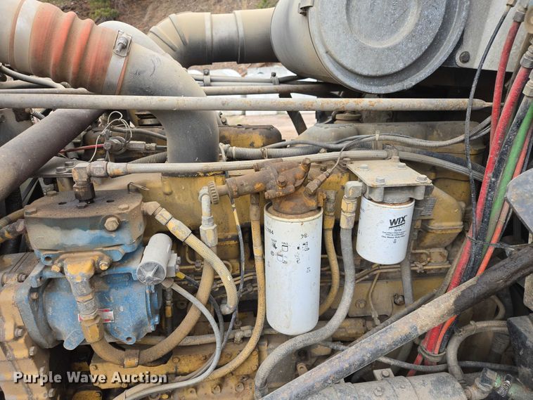 image for item EV5991 1990 Freightliner FLD dump truck