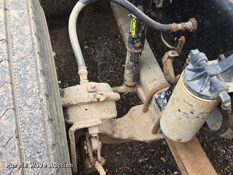 image for item EV5991 1990 Freightliner FLD dump truck