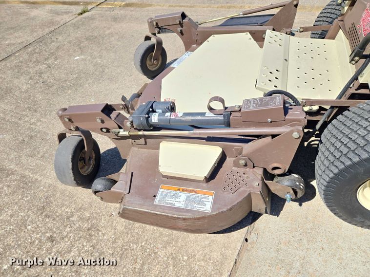 image for item EW0091 2019 Grasshopper 725DT6 ZTR lawn mower
