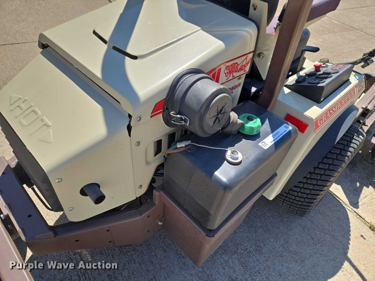 image for item EW0091 2019 Grasshopper 725DT6 ZTR lawn mower