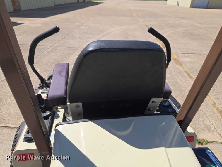 image for item EW0091 2019 Grasshopper 725DT6 ZTR lawn mower