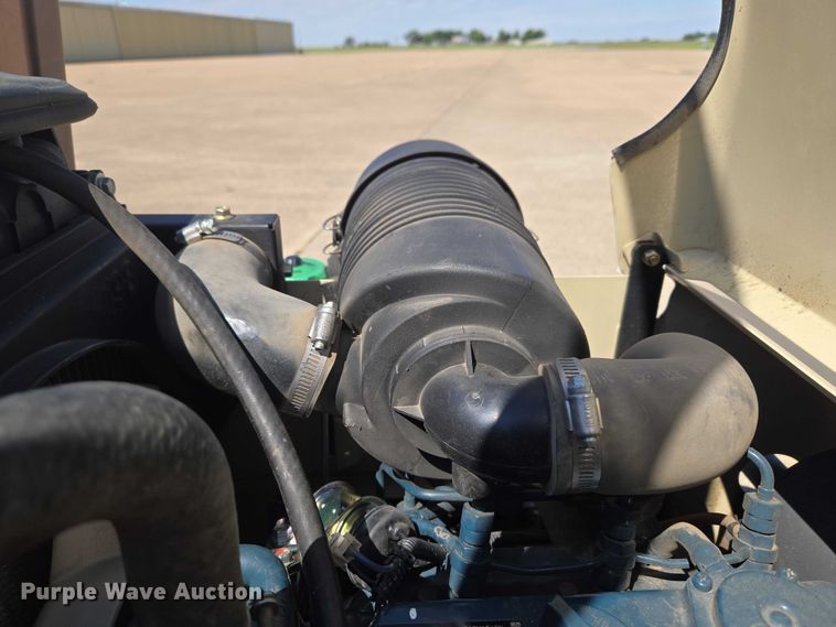 image for item EW0091 2019 Grasshopper 725DT6 ZTR lawn mower