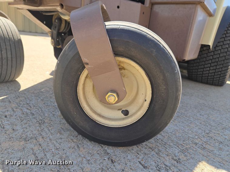 image for item EW0091 2019 Grasshopper 725DT6 ZTR lawn mower