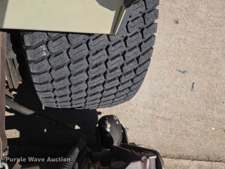 image for item EW0091 2019 Grasshopper 725DT6 ZTR lawn mower