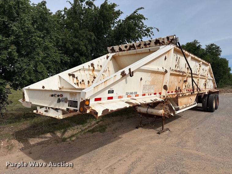 image for item EW4515 2005 Corn Belt bottom dump trailer
