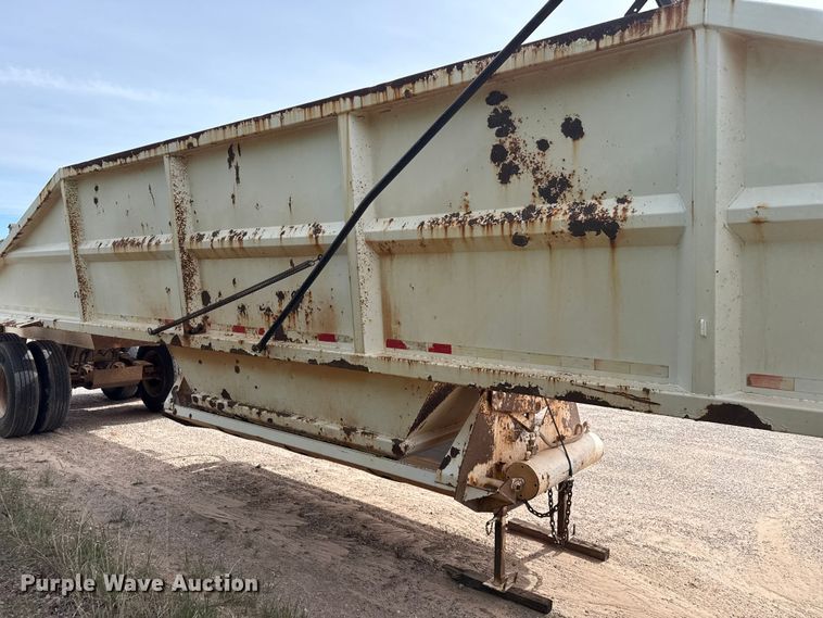 image for item EW4515 2005 Corn Belt bottom dump trailer