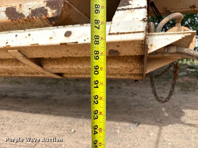 image for item EW4515 2005 Corn Belt bottom dump trailer