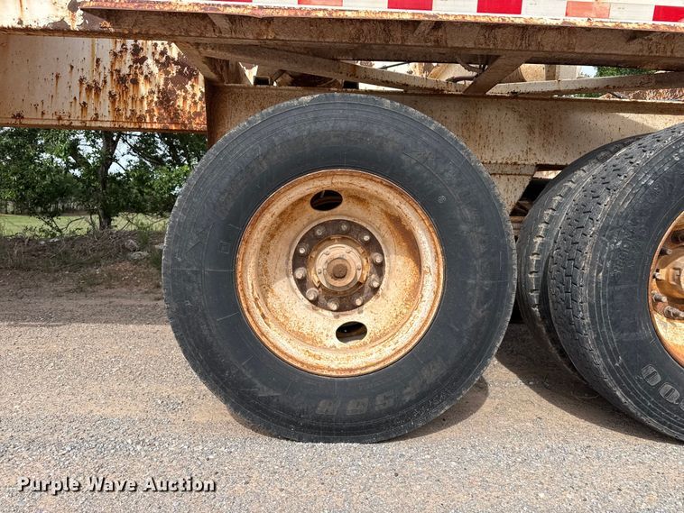 image for item EW4515 2005 Corn Belt bottom dump trailer