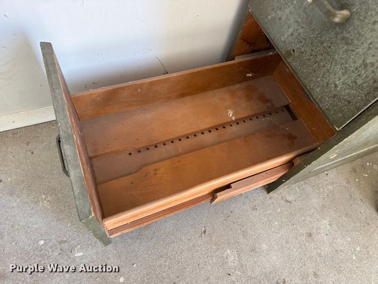 image for item EW4556 Furniture