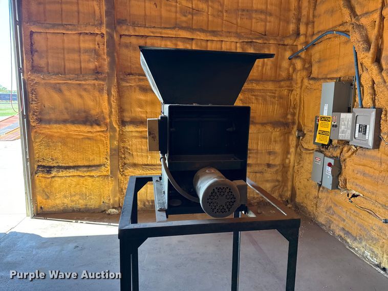 image for item EW4558 Prodeva can crusher