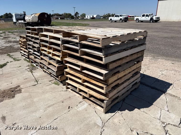 image for item EW4567 (37) pallets