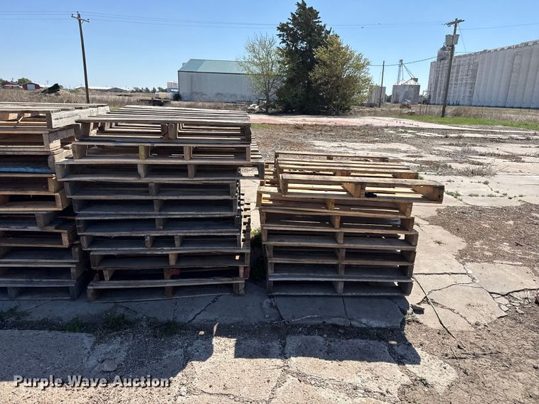 image for item EW4567 (37) pallets