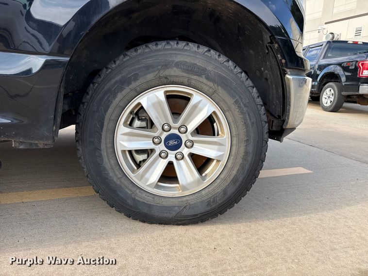 image for item EW4589 2019 Ford F150 XL Crew Cab pickup truck