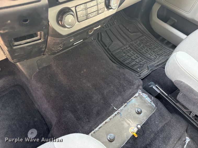 image for item EW4590 2017 Ford F150 XL Crew Cab pickup truck