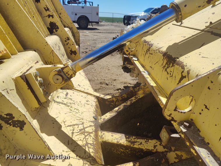 image for item FB0508 Bomag BC601RB-94-12-V landfill compactor
