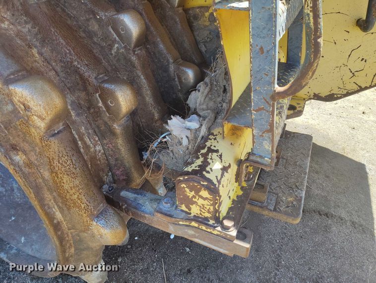 image for item FB0508 Bomag BC601RB-94-12-V landfill compactor