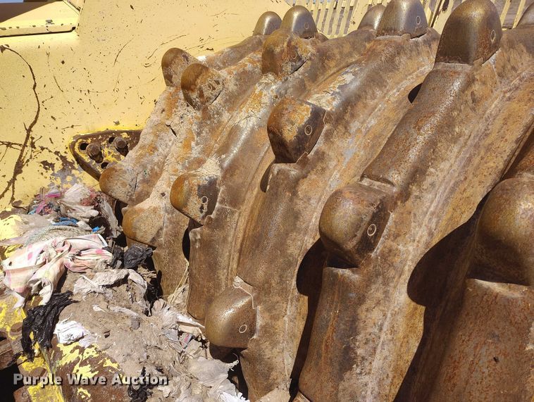 image for item FB0508 Bomag BC601RB-94-12-V landfill compactor