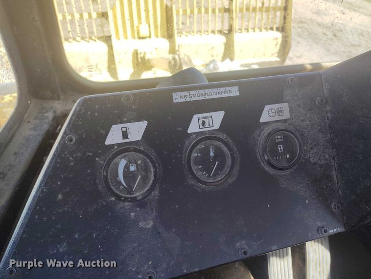 image for item FB0508 Bomag BC601RB-94-12-V landfill compactor