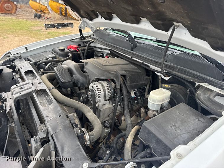 image for item FB7306 2013 Chevrolet Silverado 1500 pickup truck
