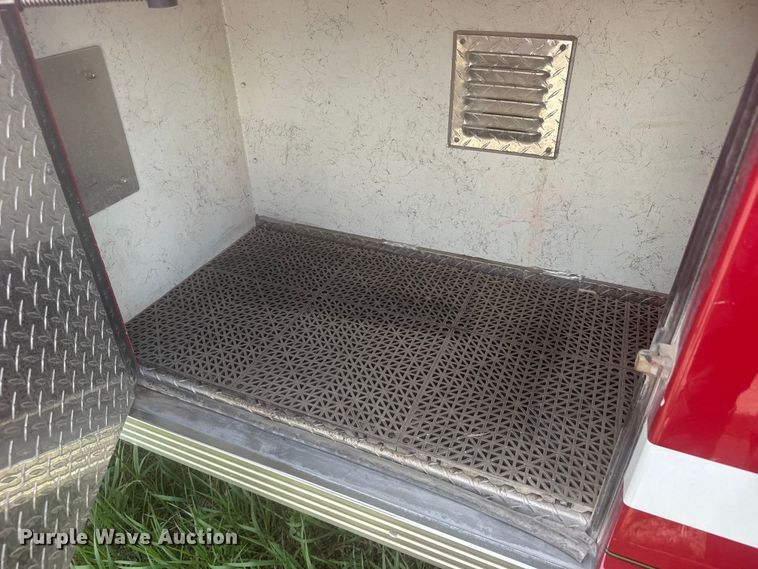 image for item FB7324 1996 Ford F700 pumper fire truck
