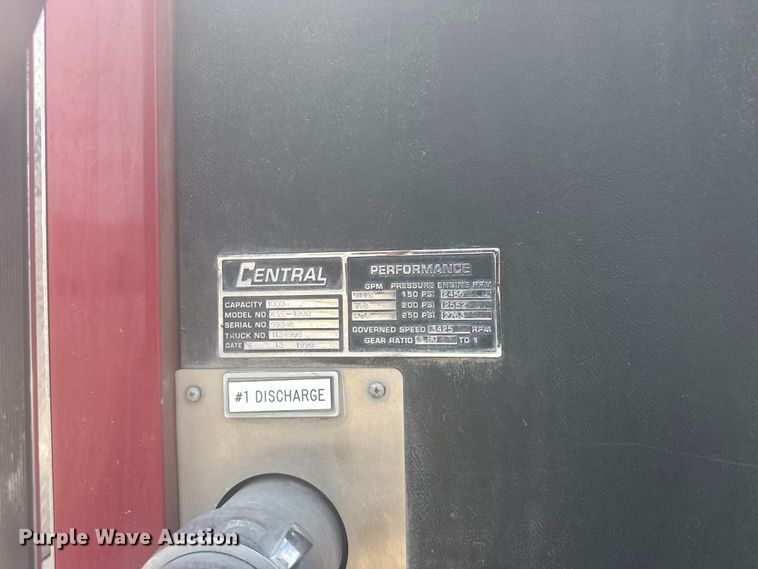image for item FB7324 1996 Ford F700 pumper fire truck