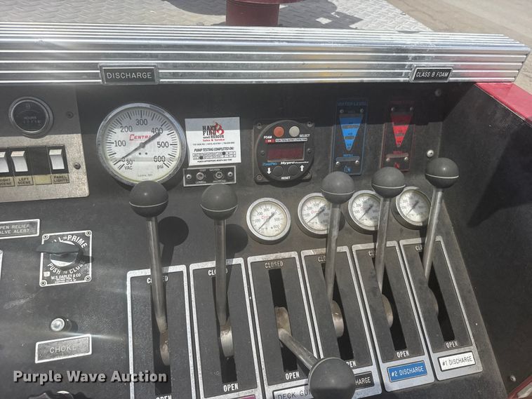 image for item FB7324 1996 Ford F700 pumper fire truck