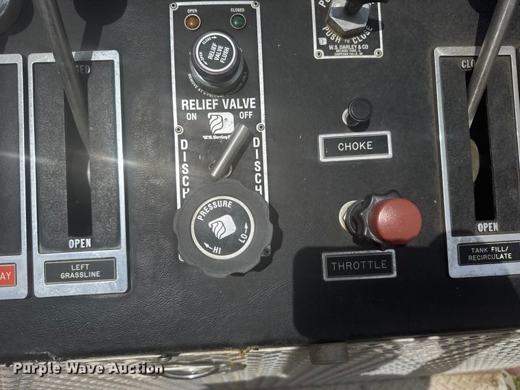 image for item FB7324 1996 Ford F700 pumper fire truck