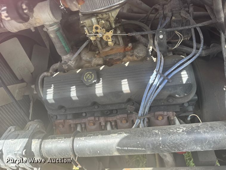 image for item FB7324 1996 Ford F700 pumper fire truck