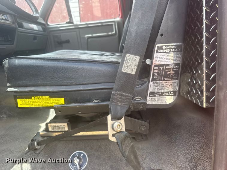image for item FB7324 1996 Ford F700 pumper fire truck