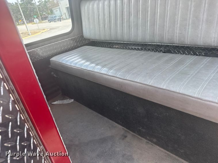 image for item FB7324 1996 Ford F700 pumper fire truck