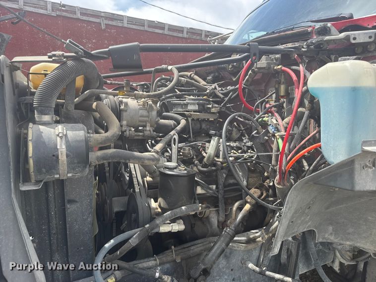 image for item FB7324 1996 Ford F700 pumper fire truck