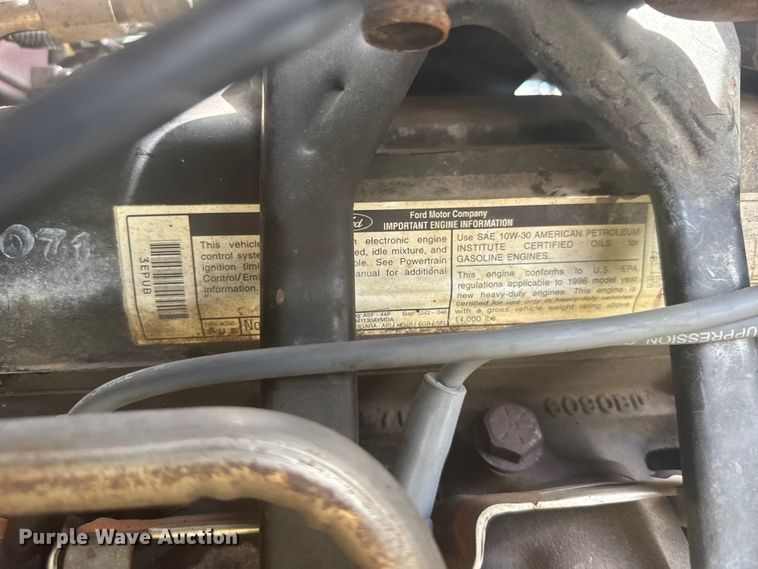 image for item FB7324 1996 Ford F700 pumper fire truck