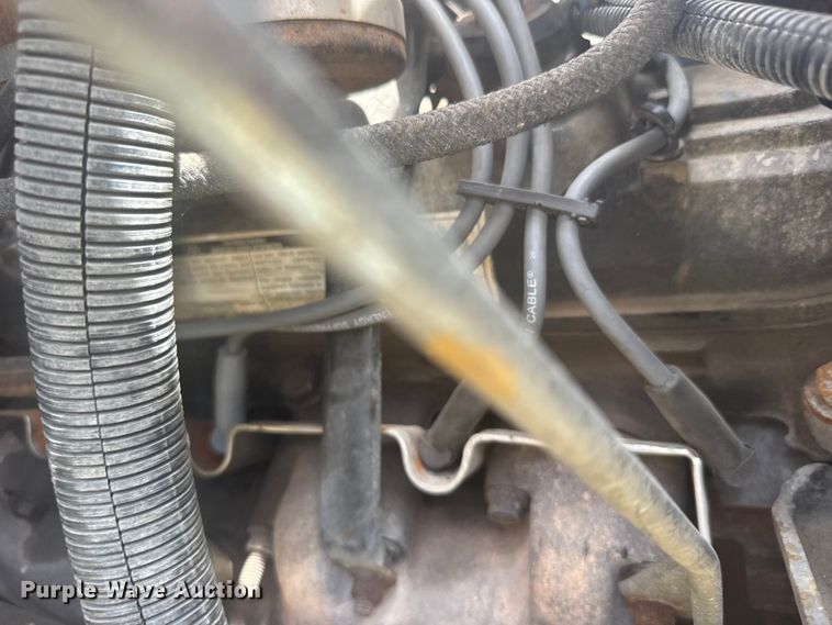 image for item FB7324 1996 Ford F700 pumper fire truck