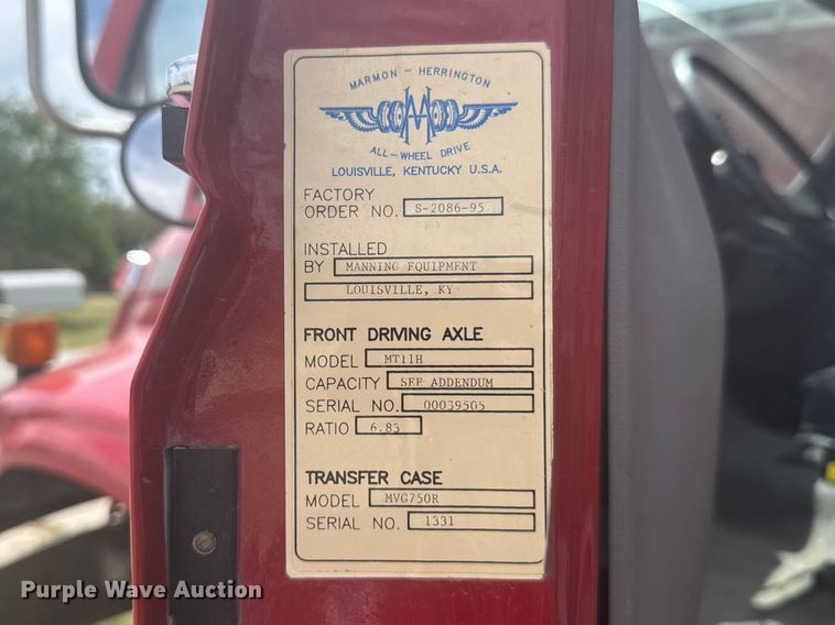 image for item FB7324 1996 Ford F700 pumper fire truck