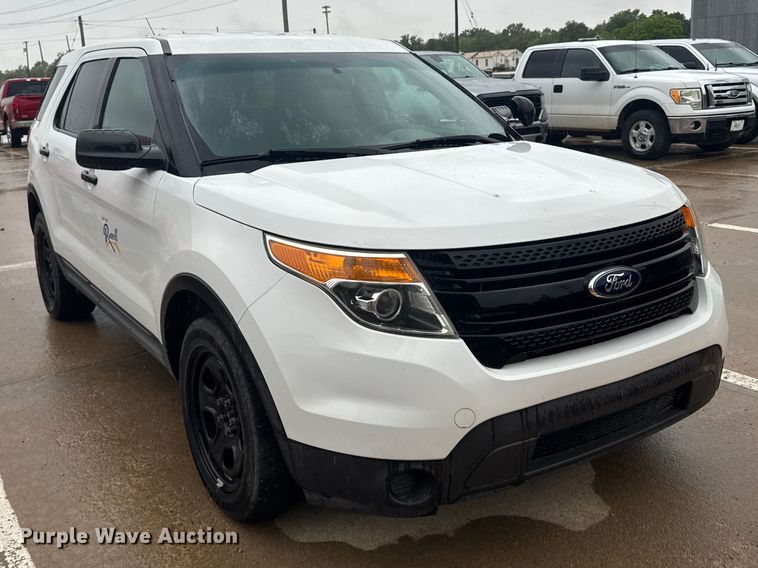 image for item FB7332 2013 Ford Explorer Police SUV