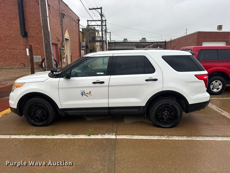 image for item FB7332 2013 Ford Explorer Police SUV