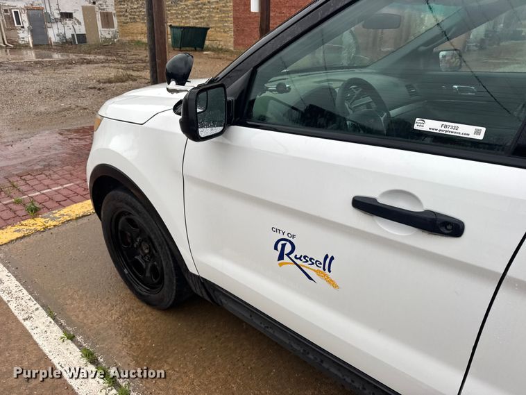 image for item FB7332 2013 Ford Explorer Police SUV