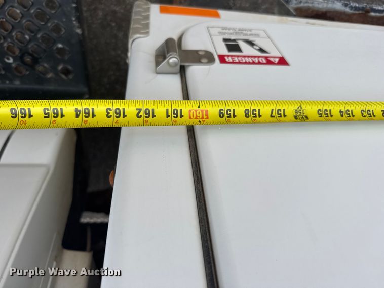 image for item FB7335 2007 GMC C5500 bucket truck