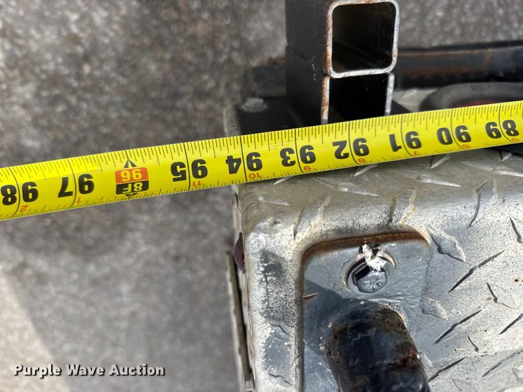 image for item FB7335 2007 GMC C5500 bucket truck