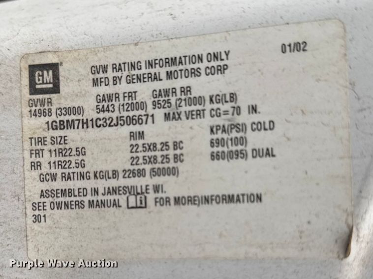 image for item FB7337 2002 Chevrolet C7500 bucket truck