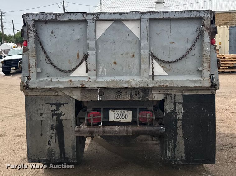 image for item FB7342 1982 GMC 7000 dump truck