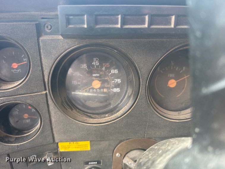 image for item FB7342 1982 GMC 7000 dump truck