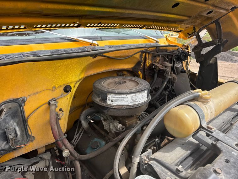 image for item FB7342 1982 GMC 7000 dump truck