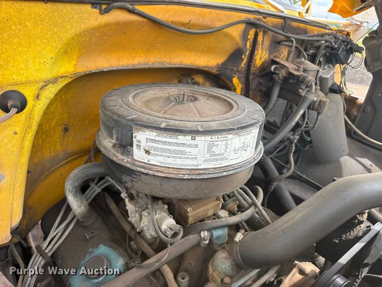 image for item FB7342 1982 GMC 7000 dump truck