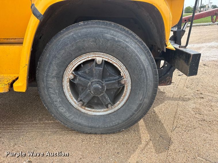 image for item FB7342 1982 GMC 7000 dump truck