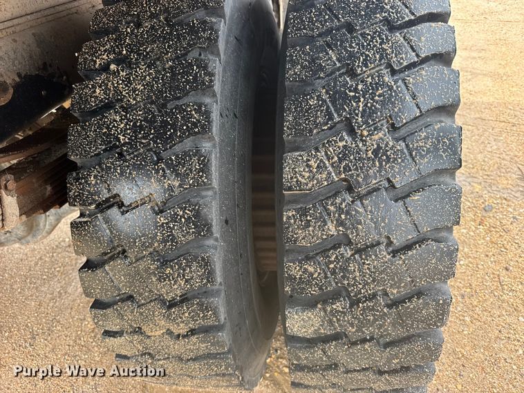 image for item FB7342 1982 GMC 7000 dump truck