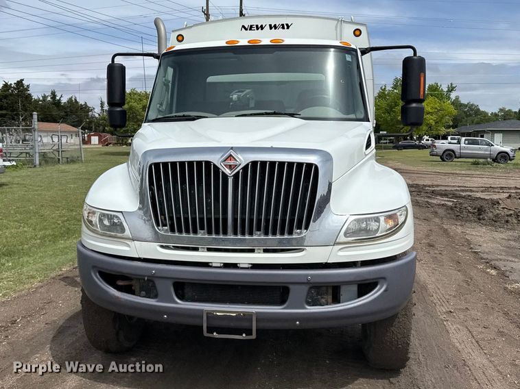 image for item FB7344 2012 International DuraStar refuse truck