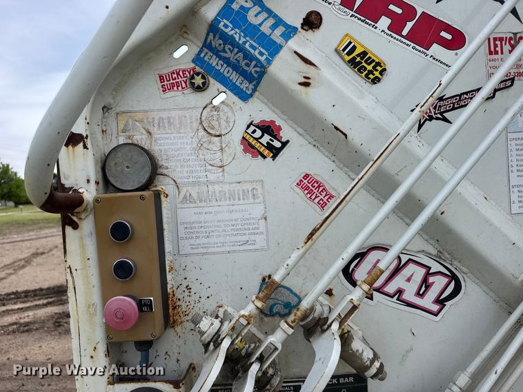 image for item FB7344 2012 International DuraStar refuse truck