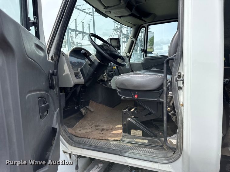 image for item FB7344 2012 International DuraStar refuse truck