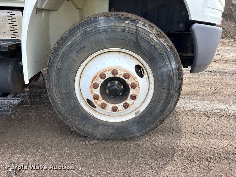 image for item FB7344 2012 International DuraStar refuse truck